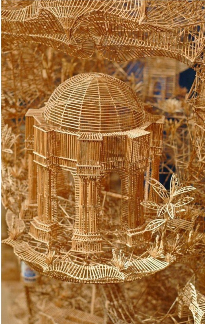 Artă din SCOBITORI. I-au trebuit aproape 40 de ani pentru a duce la bun sfârşit opera GALERIE FOTO