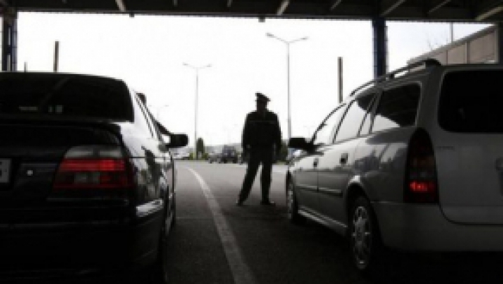 Inspector superior de la Vama Leuşeni, pus sub ÎNVINUIRE pentru luare de mită