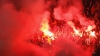 Derby incendiar în Serbia! Fanii echipei Partizan au dat foc scaunelor cu materiale pirotehnice (VIDEO)