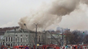 Un teatru din Moscova, cuprins de flăcări (VIDEO)