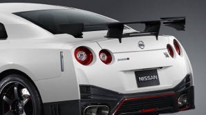 Nissan lansează cel mai rapid automobil de serie din lume