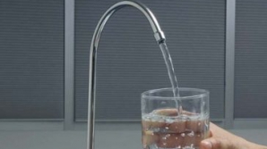 Moldova, pe calea europeană: De trei ani, locuitorii oraşului Cantemir au apă de la un apeduct renovat din banii Austriei