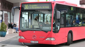 Cel puţin trei persoane şi-au pierdut viaţa în timpul unei tentative de deturnare a unui autobuz