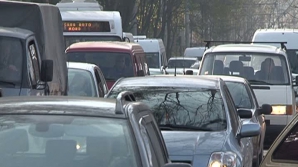 Două accidente rutiere pe strada Mihai Viteazu din Capitală. Se circulă cu dificultate