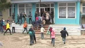Sute de copii de la sate au acces la educaţie de calitate, datorită fondurilor europene (VIDEO)