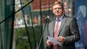 INTERVIU cu Štefan Füle, despre embargoul rusesc la vinurile moldoveneşti, Summitul de la Vilnius şi viitorul european al Moldovei (VIDEO)