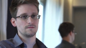 Edward Snowden ar putea depune mărturie în cazul dosarului privind spionarea telefonului cancelarului german