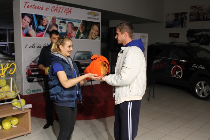 Centrul Auto Chevrolet Moldova anunţă învingătorii concursului "Testează şi Câştigă 7 zile cu Chevrolet" (FOTO)