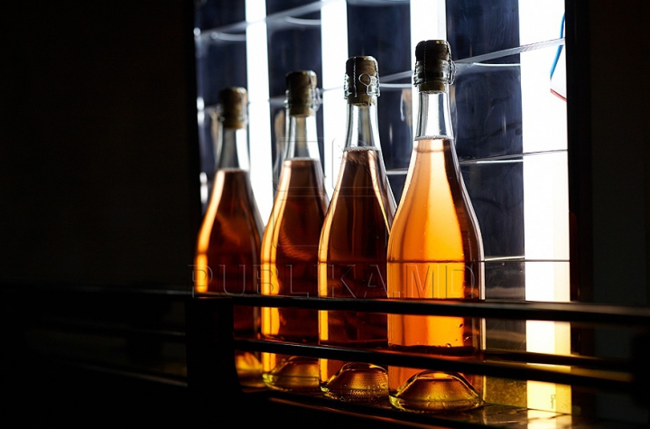 Turismul vinicol în Republica Moldova este în creştere. Oamenii rămân impresionaţi de locurile vizitate (VIDEO/FOTO)