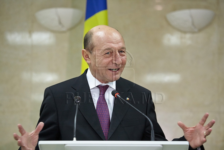 Ce a făcut preşedintele României, Traian Băsescu, la Chişinău (FOTO/VIDEO)