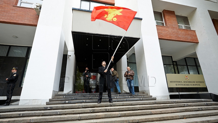 Sondaj: Cetăţenii nu ar ieşi la protestele PCRM, nici dacă acestea ar fi organizate în localităţile lor