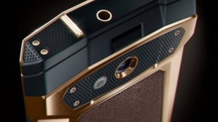 Tonino Lamborghini a prezentat smartphone-ul de lux Antares 