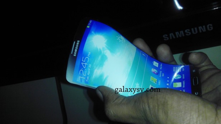 Primele imagini cu noul smartphone Galaxy S5