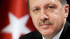 Revista presei: Scandalul politico-financiar din Turcia a costat economia ţării peste o sută de miliarde de dolari