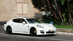 Casa de tuning Gemballa a creat cea mai rapidă maşină de peste două tone din lume (VIDEO)