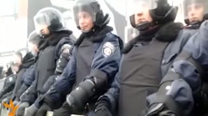 Alertă maximă la Kiev. Trupele speciale au fost mobilizate în centrul capitalei ucrainene (VIDEO)