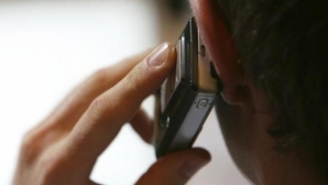 Deputaţii din Rusia ar putea fi obligaţi să folosească doar telefoane mobile de producţie rusească