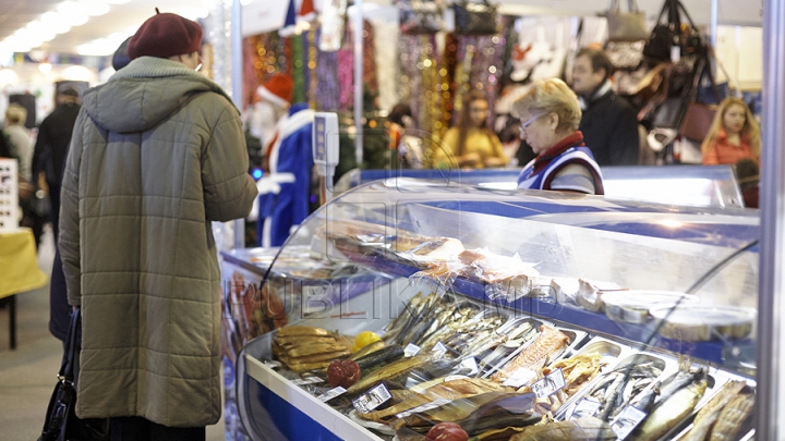 Târgul Cadourilor de Crăciun 2013 la Moldexpo. Iată ce poţi găsi acolo (GALERIE FOTO)