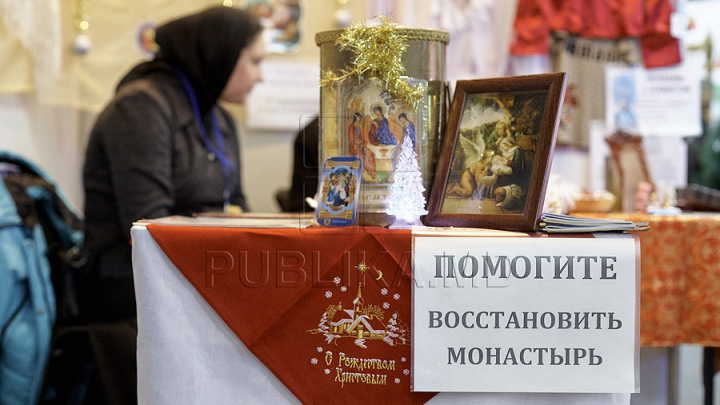 Târgul Cadourilor de Crăciun 2013 la Moldexpo. Iată ce poţi găsi acolo (GALERIE FOTO)