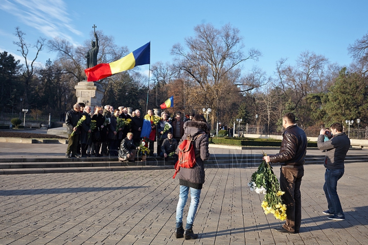 Cum a fost sărbătorită Ziua Naţională a României la Chişinău (FOTO/VIDEO)