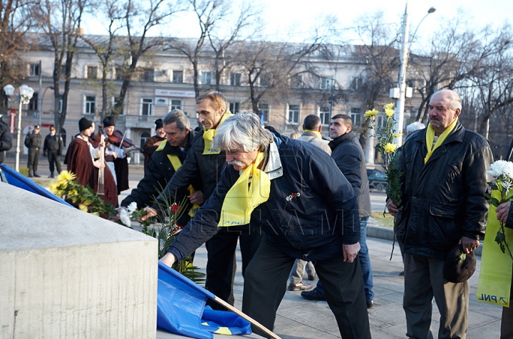 Cum a fost sărbătorită Ziua Naţională a României la Chişinău (FOTO/VIDEO)