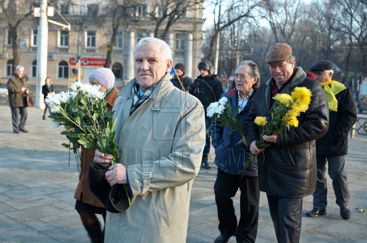 Cum a fost sărbătorită Ziua Naţională a României la Chişinău (FOTO/VIDEO)