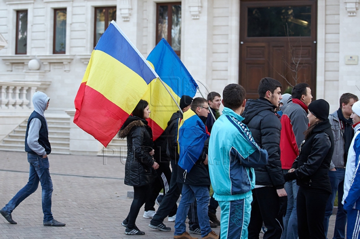 Cum a fost sărbătorită Ziua Naţională a României la Chişinău (FOTO/VIDEO)