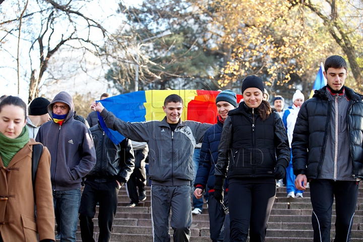 Cum a fost sărbătorită Ziua Naţională a României la Chişinău (FOTO/VIDEO)