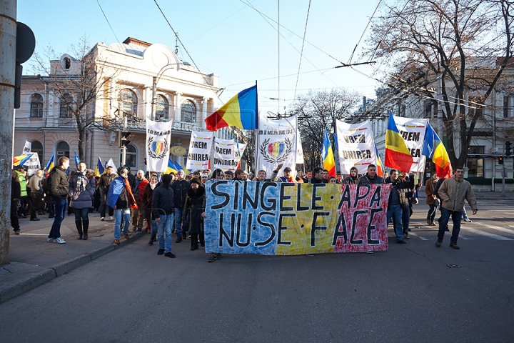 Cum a fost sărbătorită Ziua Naţională a României la Chişinău (FOTO/VIDEO)