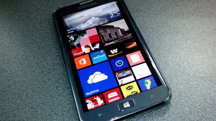 Un nou smartphone Windows Phone de la Samsung ajunge pe piaţă în 2014 (FOTO)