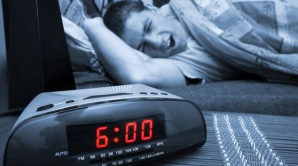 Somnul insuficient poate provoca modificări chimice similare efectelor unei lovituri la cap