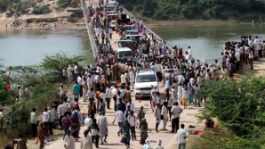 Cel puţin 18 persoane şi-au pierdut viaţa într-o busculadă în India