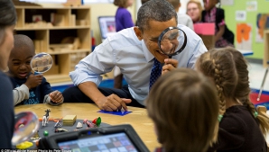 Cele mai haioase fotografii cu Barack Obama