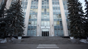 Conflict de interese la Guvern. Doi membrii ai Executivului sunt cercetaţi de CNI şi riscă AMENZI