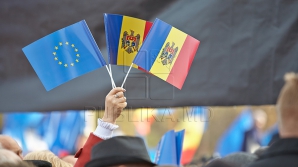 RETROSPECTIVA 2013: Moldova a trăit un moment istoric, cu ameninţări din Est şi vizite de rang înalt din Vest (VIDEO)