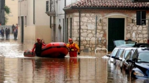 Peste 500 de familii au fost evacuate în nordul Italiei din cauza inundaţiilor puternice