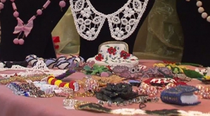 Te-ai gândit cu ce să-ţi surprinzi jumătatea de Valentine's Day? Creatorii handmade din capitală au câteva oferte