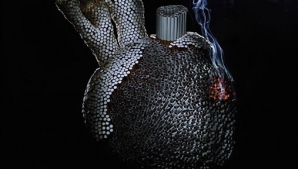 O nouă campanie incisivă împotriva fumatului, în Marea Britanie. Mesajul îţi provoacă fiori