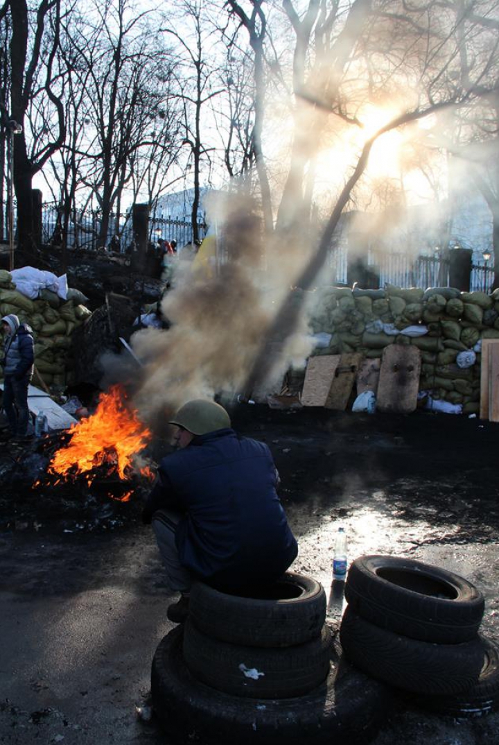 (LIVE-VIDEO/FOTO) Tensiunile continuă la Kiev! Protestatarii au ocupat sediul Ministerului Justiției