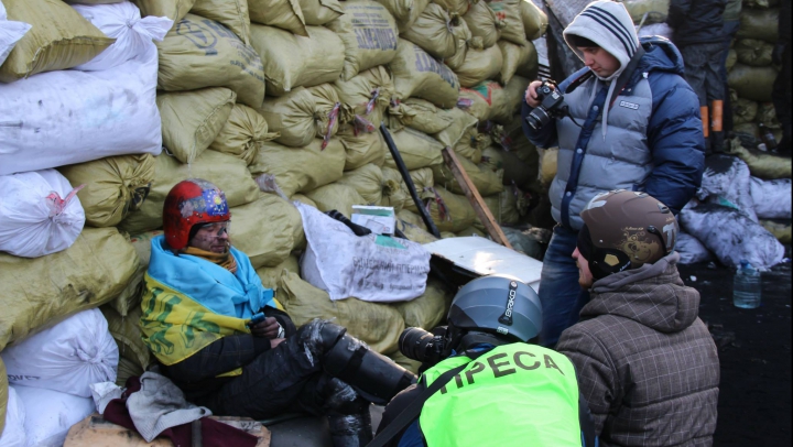 (LIVE-VIDEO/FOTO) Tensiunile continuă la Kiev! Protestatarii au ocupat sediul Ministerului Justiției