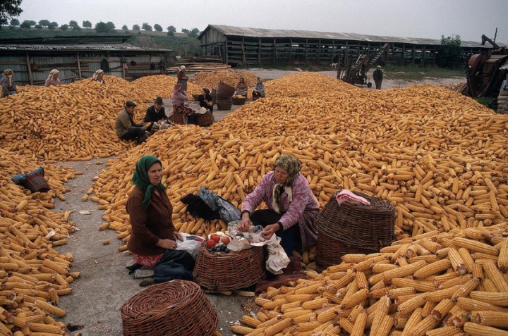 GALERIE FOTO inedită. Moldova anilor '80, văzută de un fotograf francez