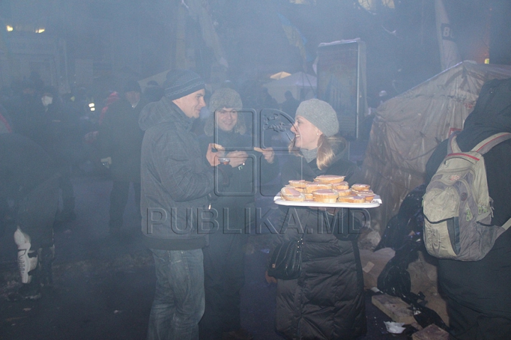 (GALERIE FOTO) Publika TV, în centrul evenimentelor de la Kiev. Ce au surprins colegii noştri în timpul protestelor de pe Euromaidan