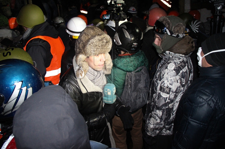 (GALERIE FOTO) Publika TV, în centrul evenimentelor de la Kiev. Ce au surprins colegii noştri în timpul protestelor de pe Euromaidan