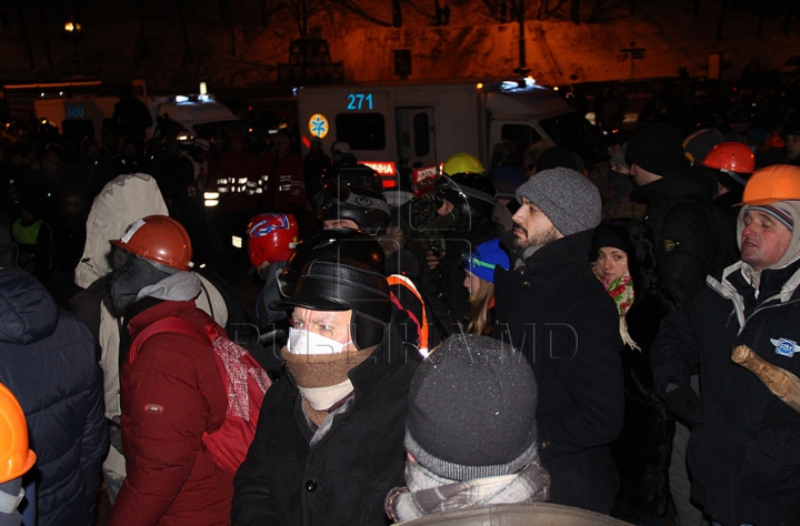 (GALERIE FOTO) Publika TV, în centrul evenimentelor de la Kiev. Ce au surprins colegii noştri în timpul protestelor de pe Euromaidan