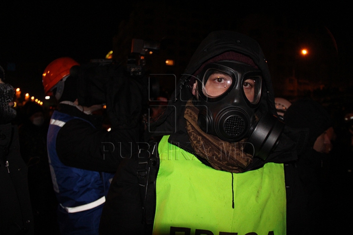 (GALERIE FOTO) Publika TV, în centrul evenimentelor de la Kiev. Ce au surprins colegii noştri în timpul protestelor de pe Euromaidan