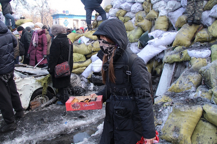 (GALERIE FOTO) Publika TV, în centrul evenimentelor de la Kiev. Ce au surprins colegii noştri în timpul protestelor de pe Euromaidan