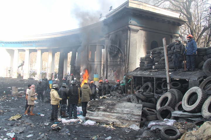 (GALERIE FOTO) Publika TV, în centrul evenimentelor de la Kiev. Ce au surprins colegii noştri în timpul protestelor de pe Euromaidan