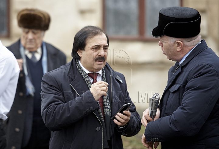 Sărbătoare la Colegiul de Arte din Soroca. Nicolae Botgros a vizitat instituţia care îi va purta numele (FOTO)