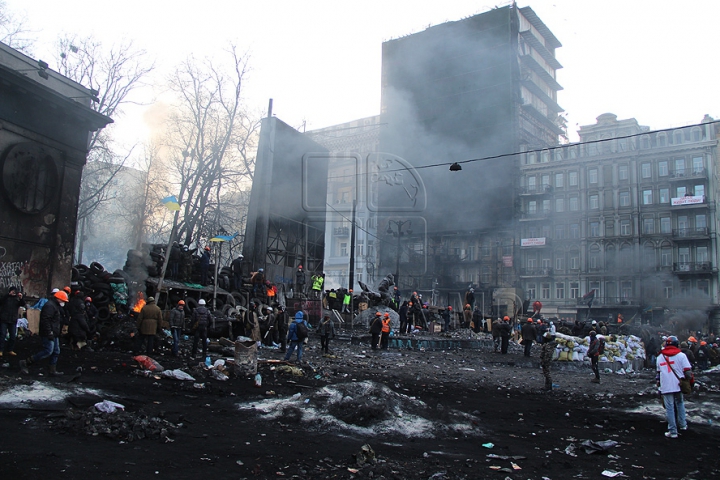 (GALERIE FOTO) Publika TV, în centrul evenimentelor de la Kiev. Ce au surprins colegii noştri în timpul protestelor de pe Euromaidan