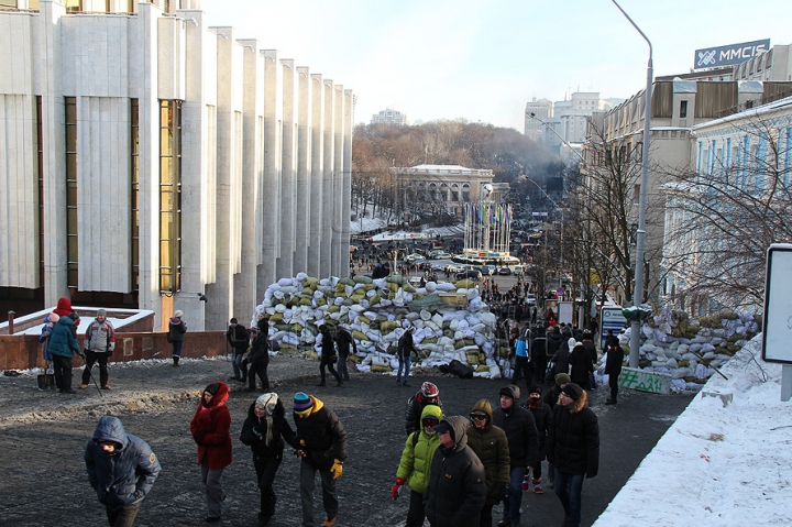 (GALERIE FOTO) Publika TV, în centrul evenimentelor de la Kiev. Ce au surprins colegii noştri în timpul protestelor de pe Euromaidan